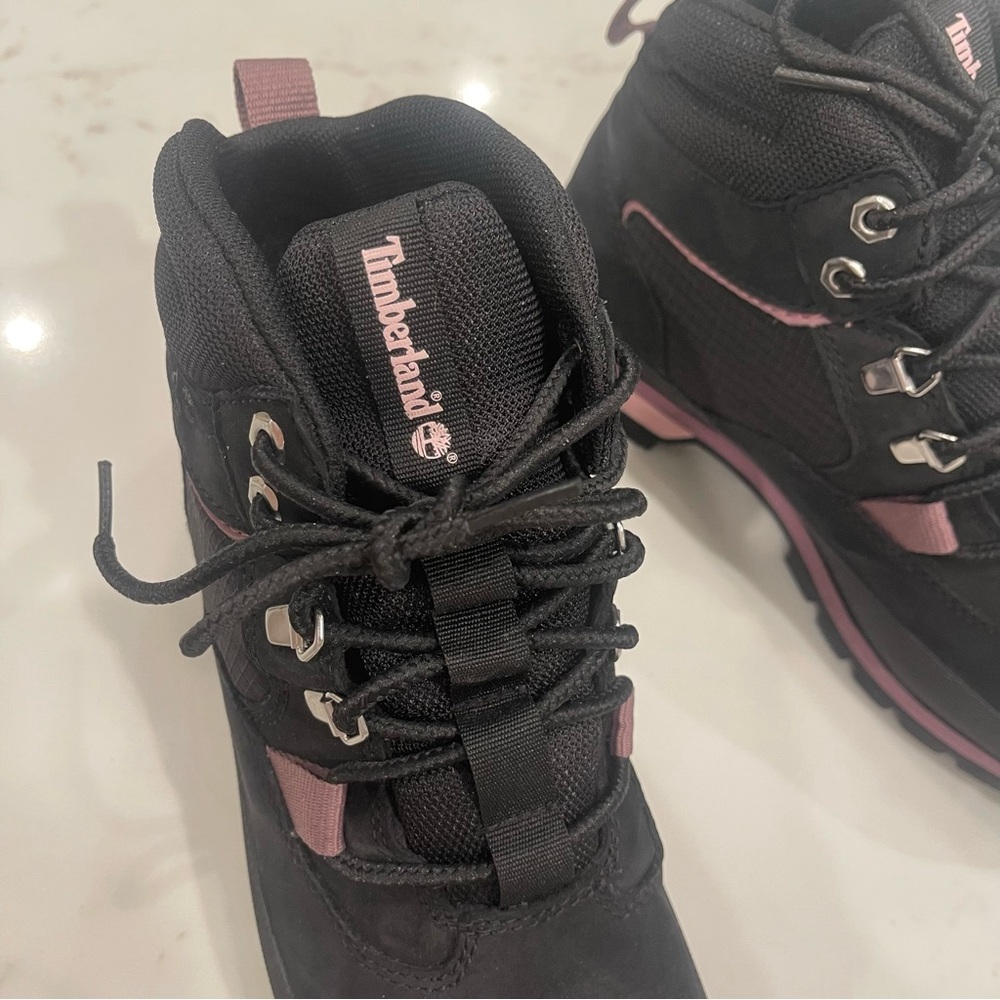 Like NEW! Timberland Women's Black and Pink Athletic Waterproof Boots - Picture 5 of 14